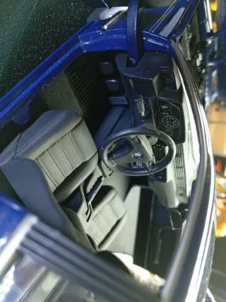 BMW 635 CSi ANSON 1/18 Azul