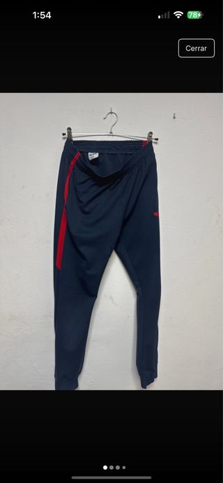 Pantalón Joma Azul con Raya Roja