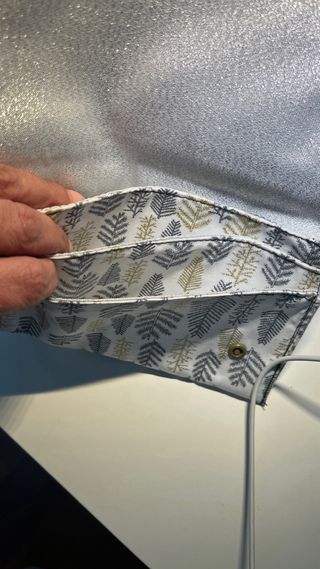 Billetero con estampado de árboles