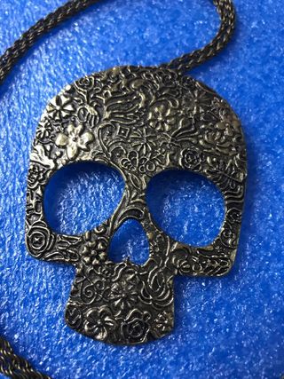 Colgante Calavera con Cadena