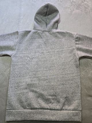 SUDADERA TALLA M CON ETIQUETA.MINNIE Y MICKEY