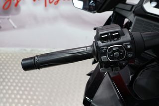 Honda GL 1800 GOLD WING TOUR DCT AIRBAG