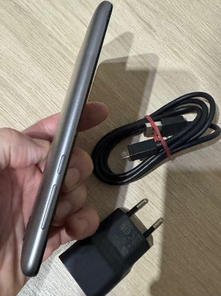 Smartphone Huawei ben tenuto