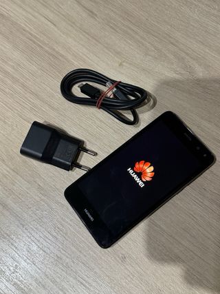 Smartphone Huawei ben tenuto