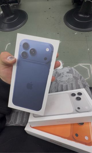 iPhone 17 Pro Max 512GB Azul/Naranja