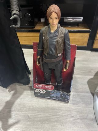 Figuras Star Wars: Vader, Kylo Ren, Finn, Stormtro