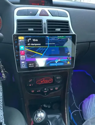 Rádio Peugeot 307 Android 14 com Carplay sem fios.