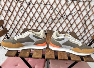 Zapatillas HOFF en color Marrón y Gris