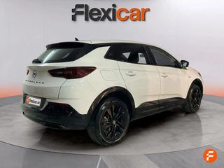 Opel Grandland 1.2 Turbo Design & Tech