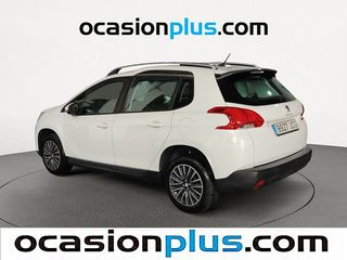 Peugeot 2008 VTI 82 Active 60 kW (82 CV)