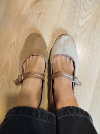 Manoletinas terciopelo beige