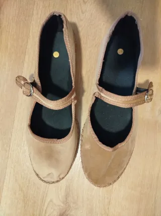 Manoletinas terciopelo beige