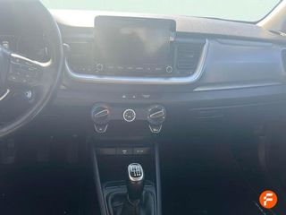 Kia Stonic 1.0 T-GDi 74kW (100CV) MHEV iMT Concept