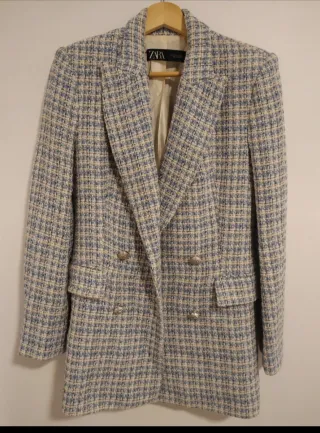 Abrigo Zara cuadros beige y azul
