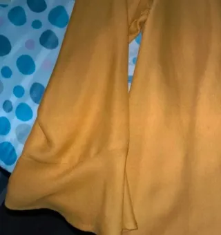 Blusa Zara Amarilla Manga Larga