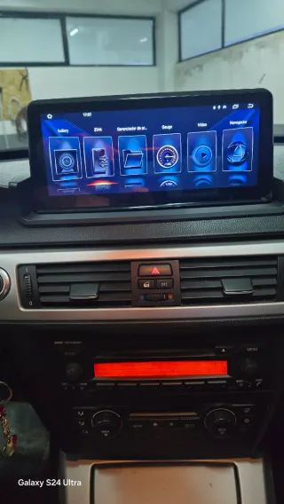 Tela BMW + Idrive E90 E91 E92 E93 Android 14.