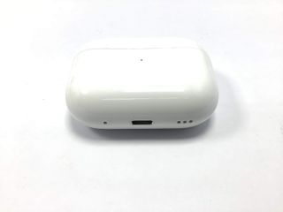 in-ear apple airpods pro 2 gen