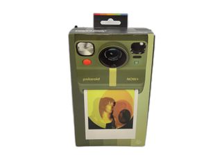camara instantanea polaroid now+