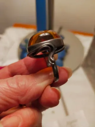 Anello AGORA con pietra ambra