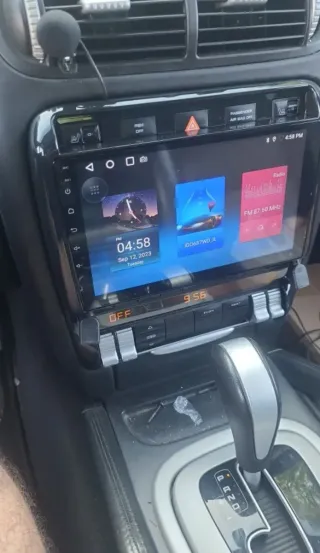 Rádio Porsche Cayenne Android 14 com Carplay.
