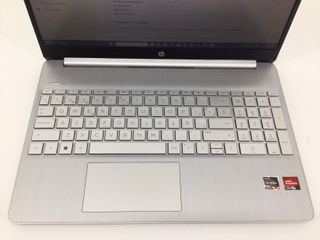 pc portatil hp 15s-eq2126ns