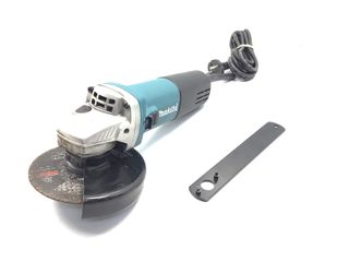 radial makita 9558hnr