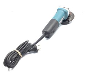 radial makita 9558hnr