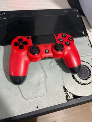 PS4 (PlayStation 4) Nera