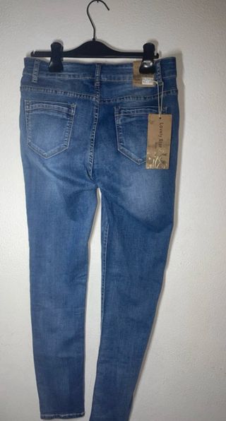 Jeans skinny con stelle, nuovi con cartellino