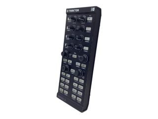 controlador midi traktor kontrol x1