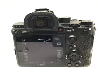 camara digital evil sony alpha a7 iii (ilce-7m3)