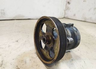 Citroen 146747 9637000980 bomba dirección berlingo