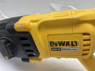 taladro a bateria dewalt dch133