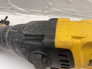 taladro a bateria dewalt dch133