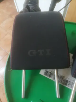 Reposacabezas Golf 6 GTI