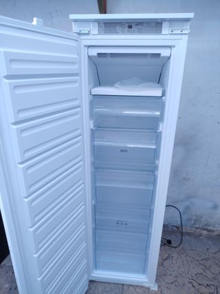 Congelador Vertical nuevo