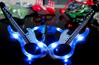 2x Gafas con Luz LED Guitarra Eléctrica de fiestas