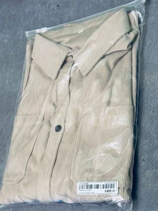 Camisa de pana beige talla M