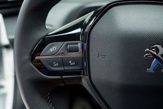 Peugeot 2008 ACTIVE PACK BEV 100KW 136 CV 5P