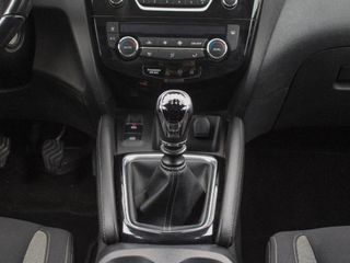 NISSAN QASHQAI 1.2 DIG-T VISIA 115 5P