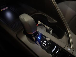 TOYOTA C-HR 2.0 PHEV HYBRID ADVANCE CVT 223 5P