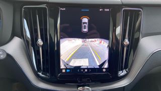 VOLVO XC60 2.0 B4 D PLUS DARK AUTO 5P