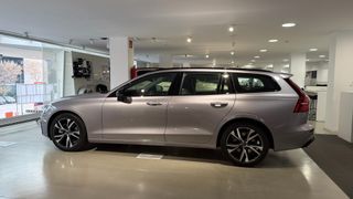 VOLVO V60 familiar 2.0 B4 P MHEV PLUS DARK AUTO 5P
