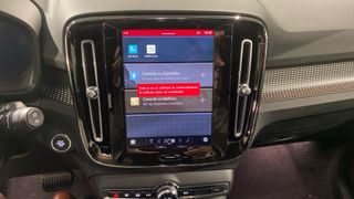 VOLVO XC40 2.0 B3 MHEV BLACK EDITION PLUS DCT 5P