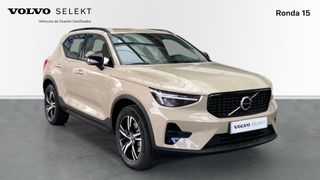 VOLVO XC40 2.0 B3 MHEV PLUS DARK DCT 5P