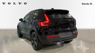 VOLVO XC40 2.0 B4 MHEV BLACK EDITION PLUS DCT 5P