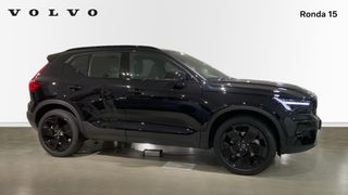 VOLVO XC40 2.0 B4 MHEV BLACK EDITION PLUS DCT 5P