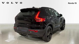 VOLVO XC40 2.0 B4 MHEV BLACK EDITION PLUS DCT 5P