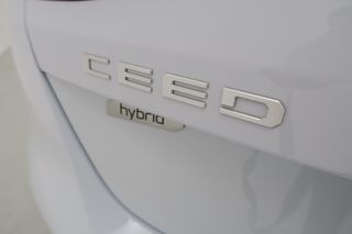 KIA CEED Berlina 1.0 MHEV 74KW DRIVE DCT 100 5P