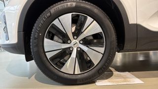 VOLVO XC40 2.0 B3 PLUS DARK AUTO 5P